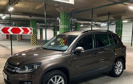 Volkswagen Tiguan I, 2015 год, 1 765 000 рублей, 7 фотография
