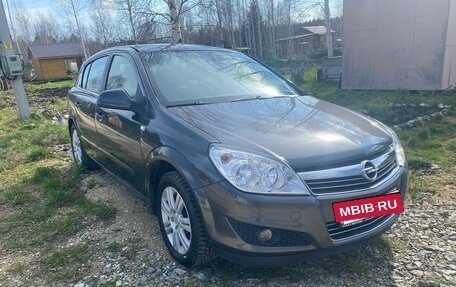 Opel Astra H, 2011 год, 710 000 рублей, 3 фотография