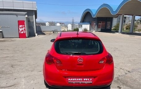 Opel Astra J, 2011 год, 740 000 рублей, 4 фотография