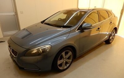 Volvo V40 II рестайлинг, 2014 год, 780 000 рублей, 1 фотография