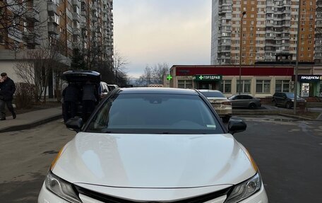 Toyota Camry, 2020 год, 2 900 000 рублей, 1 фотография