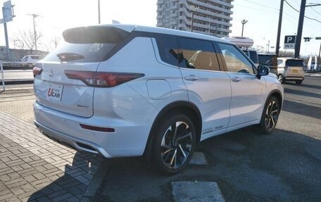 Mitsubishi Outlander, 2021 год, 2 650 090 рублей, 3 фотография