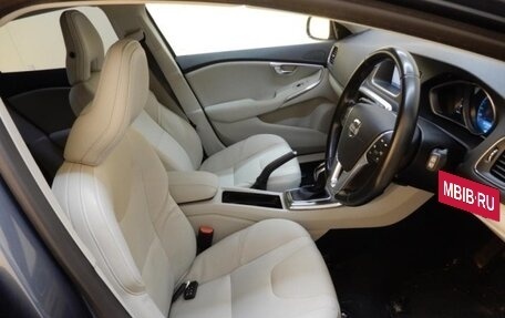 Volvo V40 II рестайлинг, 2014 год, 780 000 рублей, 6 фотография