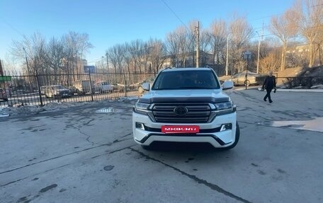 Toyota Land Cruiser 200, 2016 год, 6 800 000 рублей, 8 фотография