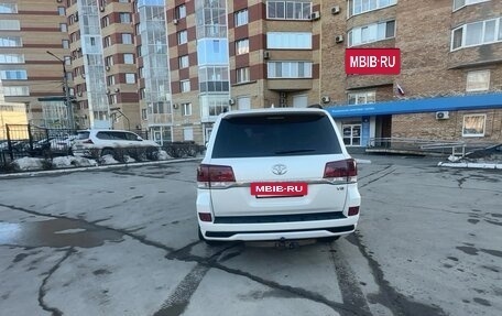 Toyota Land Cruiser 200, 2016 год, 6 800 000 рублей, 4 фотография