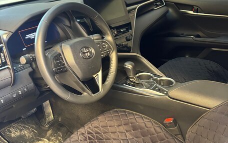 Toyota Camry, 2023 год, 3 850 000 рублей, 6 фотография