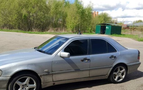 Mercedes-Benz C-Класс, 2000 год, 250 000 рублей, 3 фотография
