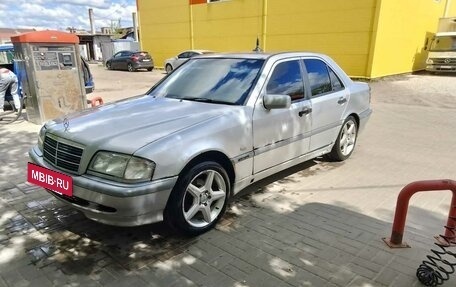 Mercedes-Benz C-Класс, 2000 год, 250 000 рублей, 6 фотография