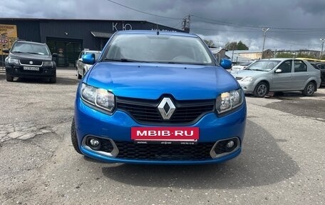 Renault Sandero II рестайлинг, 2016 год, 760 000 рублей, 2 фотография