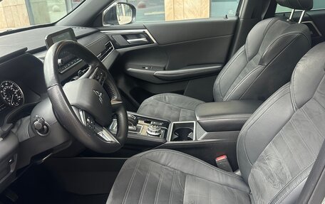 Mitsubishi Outlander, 2022 год, 3 600 000 рублей, 10 фотография