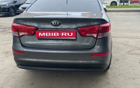 KIA Rio III рестайлинг, 2015 год, 850 000 рублей, 4 фотография