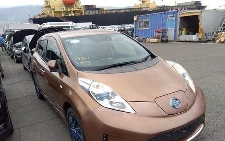 Nissan Leaf I, 2016 год, 850 000 рублей, 2 фотография