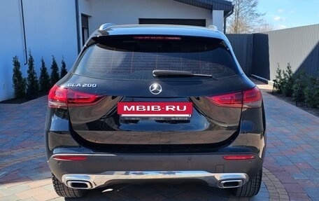 Mercedes-Benz GLA, 2020 год, 3 550 000 рублей, 7 фотография