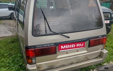 Nissan Vanette II, 1990 год, 250 000 рублей, 2 фотография