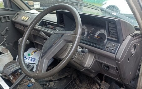 Nissan Vanette II, 1990 год, 250 000 рублей, 8 фотография