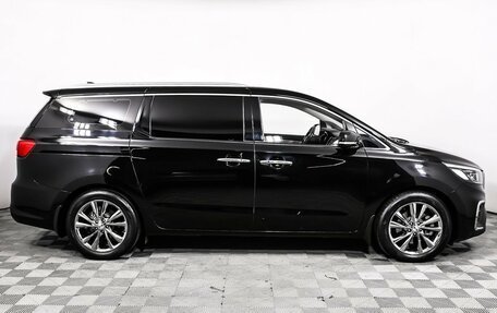 KIA Carnival III, 2019 год, 3 198 000 рублей, 1 фотография
