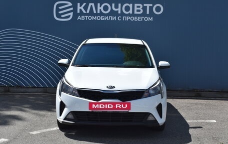 KIA Rio IV, 2020 год, 1 300 000 рублей, 3 фотография
