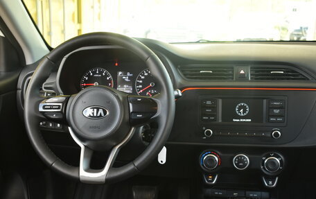 KIA Rio IV, 2020 год, 1 300 000 рублей, 13 фотография