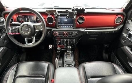 Jeep Wrangler, 2021 год, 8 фотография