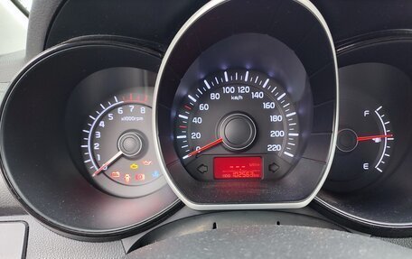 KIA Rio III рестайлинг, 2014 год, 870 000 рублей, 3 фотография