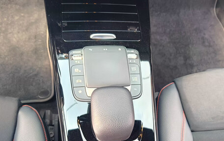 Mercedes-Benz CLA, 2021 год, 3 750 000 рублей, 5 фотография