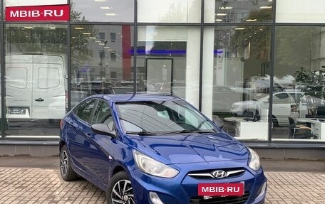 Hyundai Solaris II рестайлинг, 2012 год, 790 000 рублей, 3 фотография