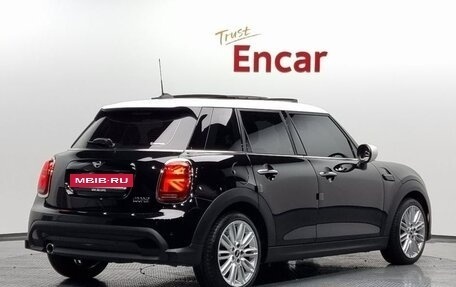 MINI Hatch, 2022 год, 1 840 006 рублей, 3 фотография