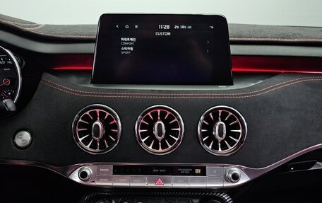 KIA Stinger I, 2021 год, 3 043 000 рублей, 12 фотография
