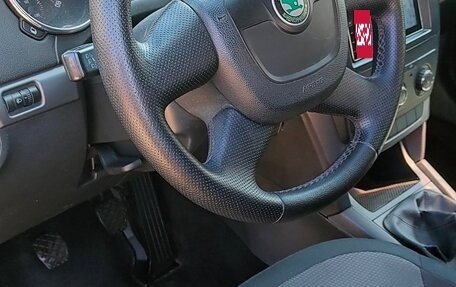 Skoda Yeti I рестайлинг, 2012 год, 875 000 рублей, 6 фотография