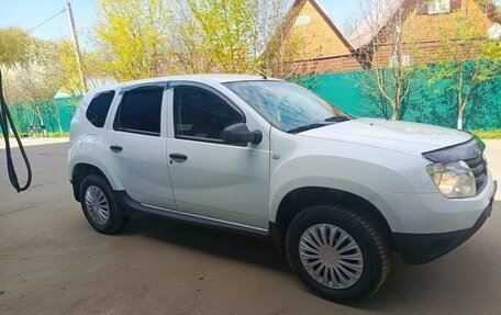 Renault Duster I рестайлинг, 2014 год, 699 000 рублей, 3 фотография