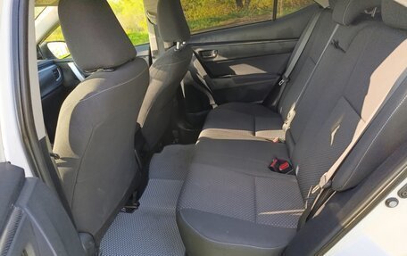 Toyota Corolla, 2014 год, 1 300 000 рублей, 4 фотография
