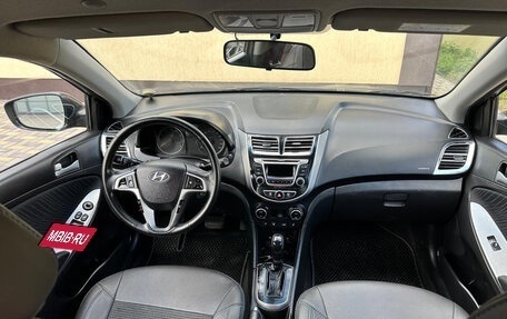 Hyundai Solaris II рестайлинг, 2015 год, 1 110 000 рублей, 7 фотография