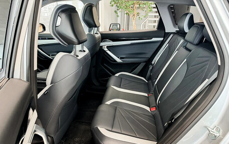Geely Atlas, 2024 год, 4 017 190 рублей, 6 фотография