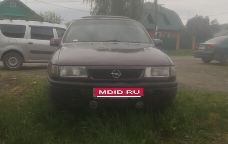 Opel Vectra A, 1995 год, 150 000 рублей, 2 фотография