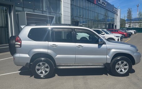 Toyota Land Cruiser Prado 120 рестайлинг, 2004 год, 1 625 000 рублей, 10 фотография