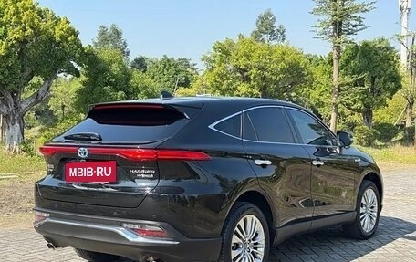 Toyota Harrier, 2022 год, 2 756 000 рублей, 6 фотография