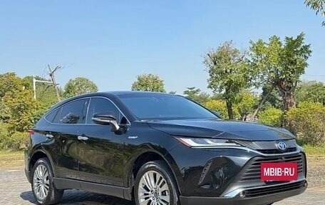 Toyota Harrier, 2022 год, 2 756 000 рублей, 7 фотография