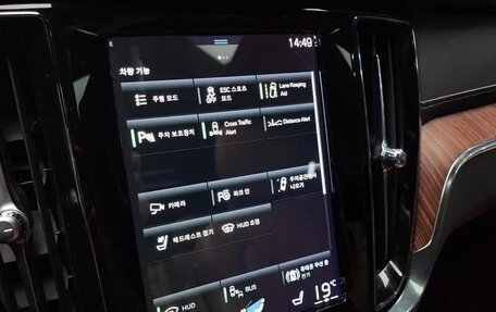 Volvo V90 Cross Country I рестайлинг, 2021 год, 3 860 000 рублей, 15 фотография
