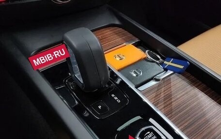 Volvo V90 Cross Country I рестайлинг, 2021 год, 3 860 000 рублей, 7 фотография