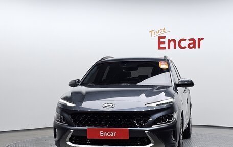 Hyundai Kona I, 2021 год, 1 810 000 рублей, 2 фотография