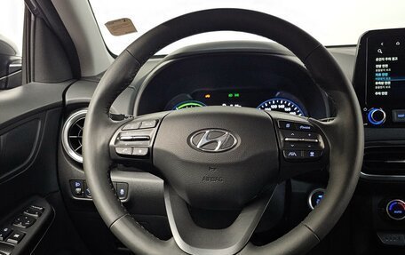 Hyundai Kona I, 2021 год, 1 810 000 рублей, 7 фотография