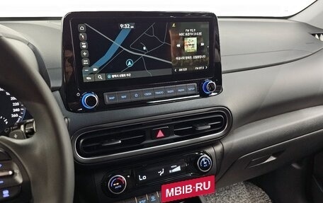 Hyundai Kona I, 2021 год, 1 810 000 рублей, 12 фотография
