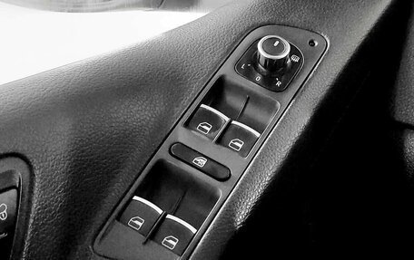 Volkswagen Tiguan I, 2011 год, 850 000 рублей, 10 фотография