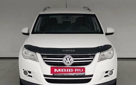Volkswagen Tiguan I, 2011 год, 850 000 рублей, 2 фотография