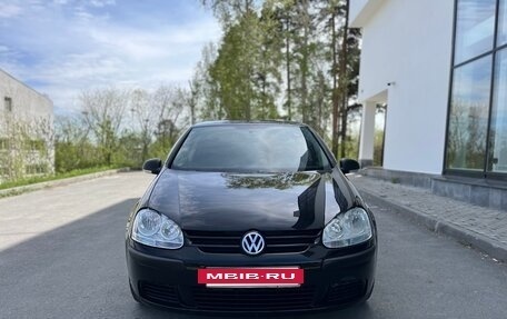 Volkswagen Golf V, 2008 год, 675 000 рублей, 2 фотография