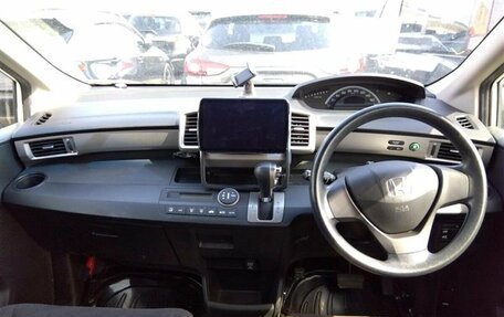 Honda Freed I, 2012 год, 996 000 рублей, 9 фотография