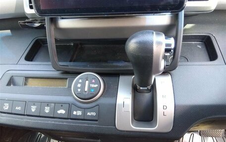 Honda Freed I, 2012 год, 996 000 рублей, 12 фотография