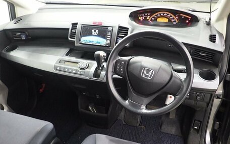 Honda Freed I, 2012 год, 969 000 рублей, 9 фотография