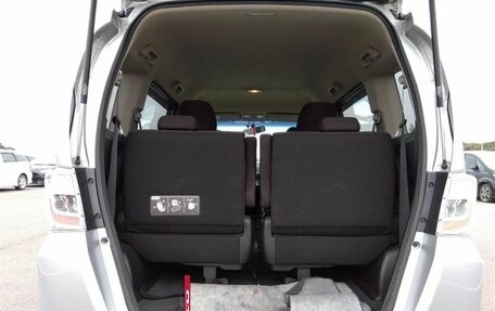 Honda Freed I, 2012 год, 969 000 рублей, 15 фотография