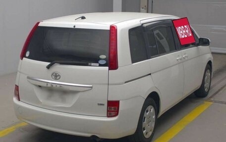 Toyota ISis I, 2010 год, 1 099 000 рублей, 2 фотография